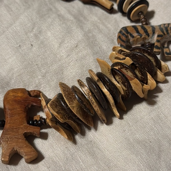 Brown and Tan Safari Necklace with Animal Figurines - Picture 4 of 6